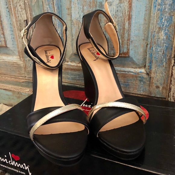 Luichiny Addison Wedge - Picture 6 of 8